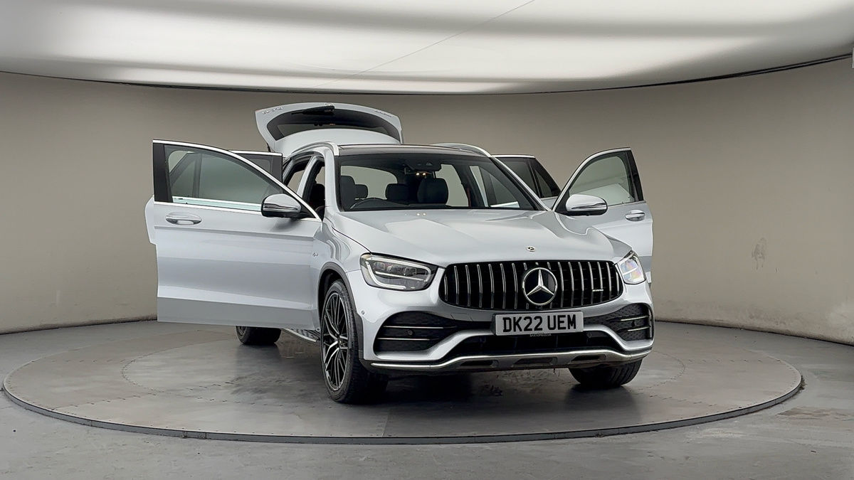 More views of Mercedes-Benz GLC