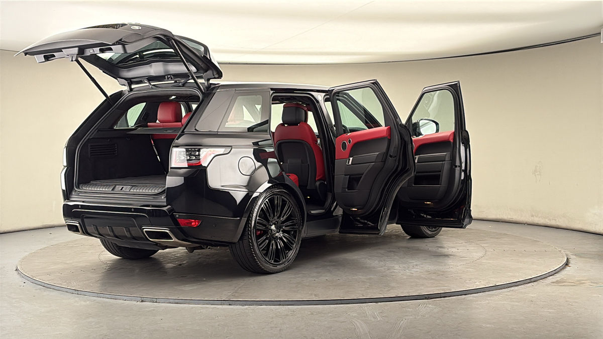 More views of Land Rover Range Rover Sport