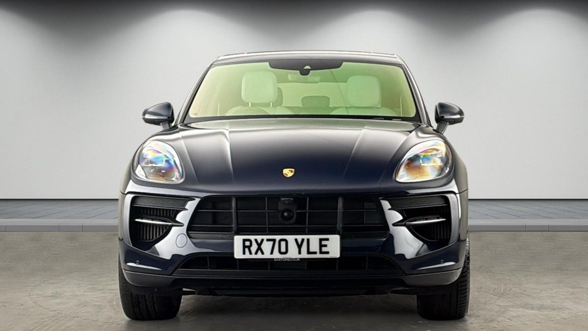 Porsche Macan Image 3