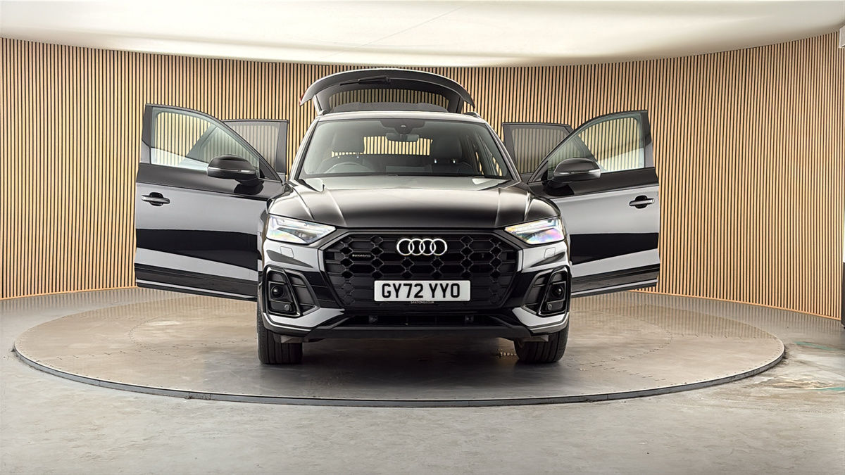 More views of Audi Q5