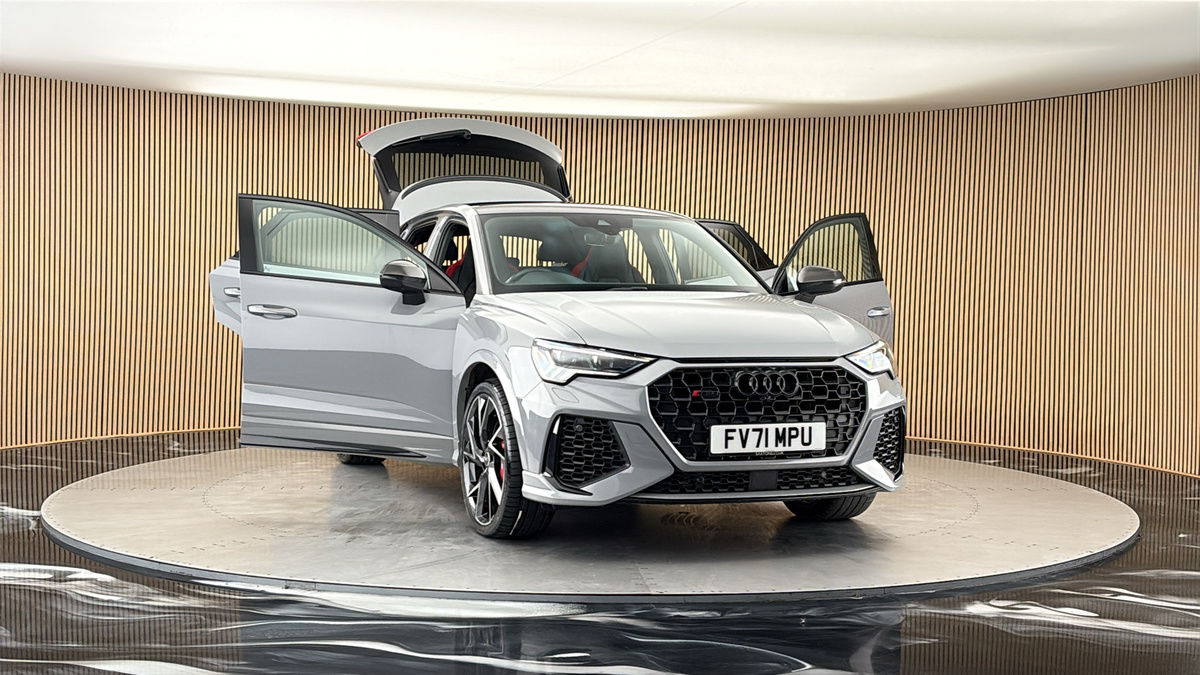 More views of Audi RS Q3