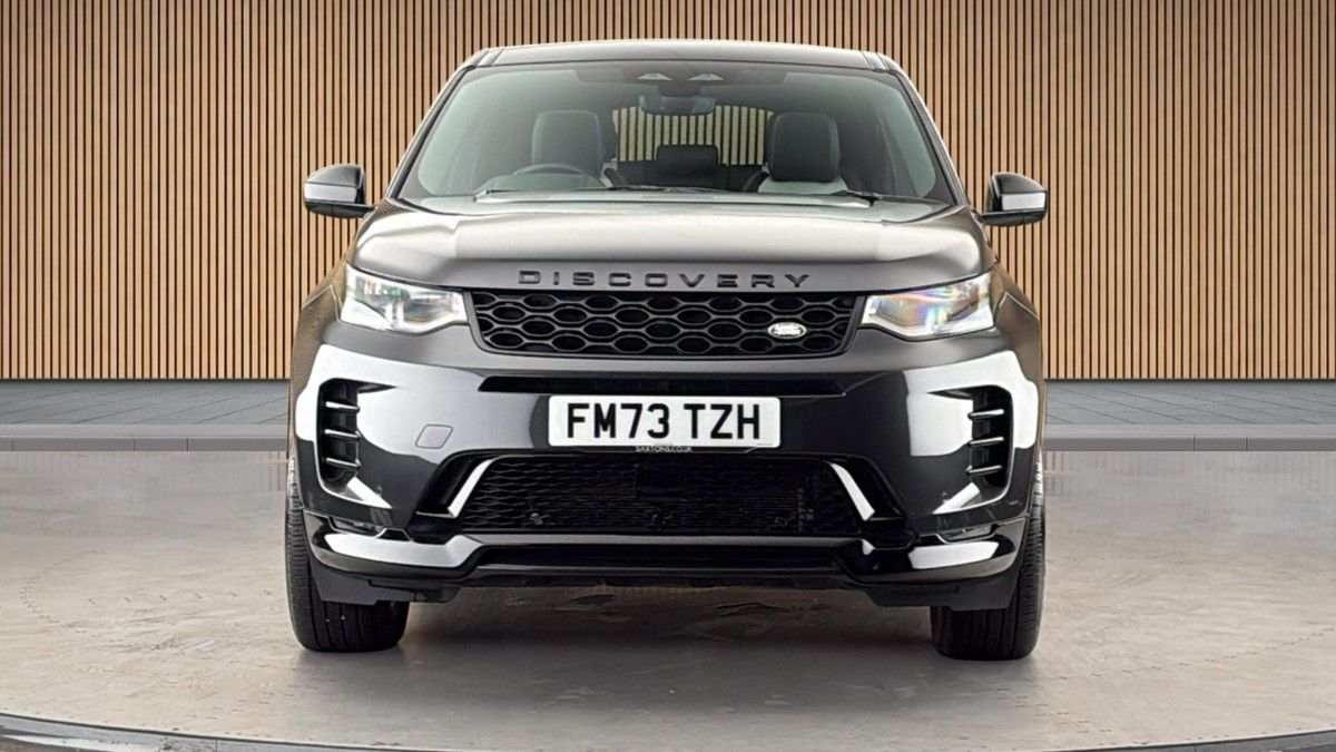 Land Rover Discovery Sport Image 3