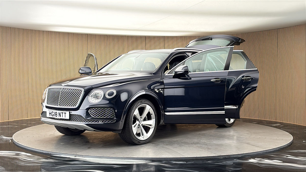More views of Bentley Bentayga