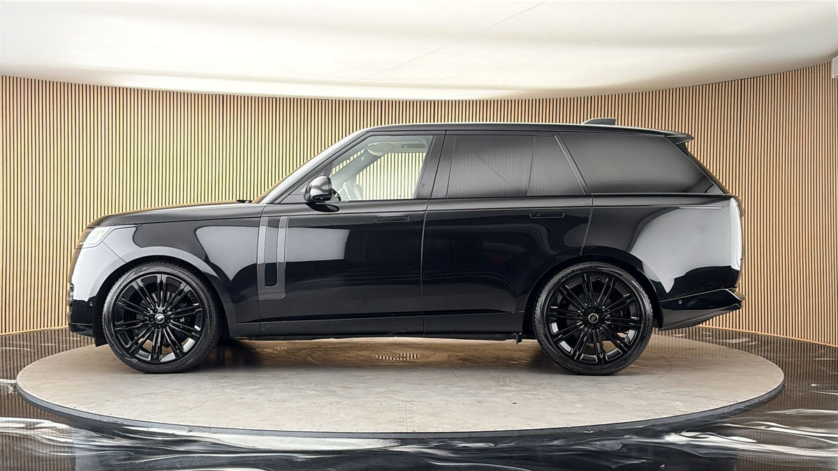Land Rover Range Rover Image 15