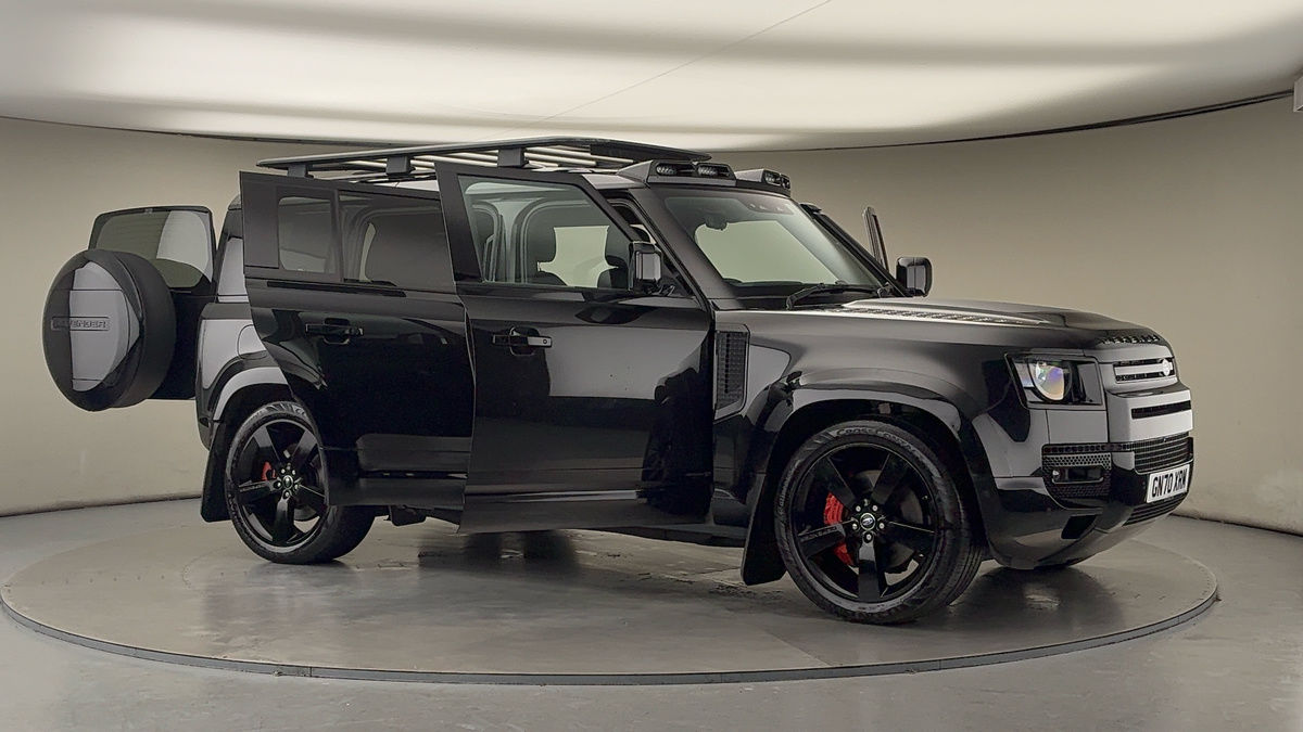 More views of Land Rover Defender 110