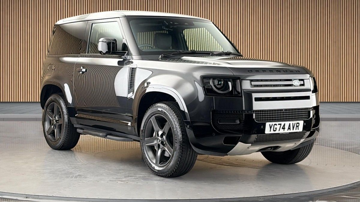 Land Rover Defender 90 Sticky Header Image
