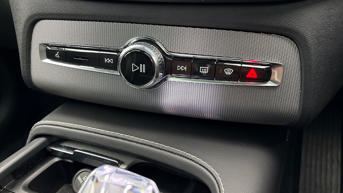 Volvo XC90 Image 28