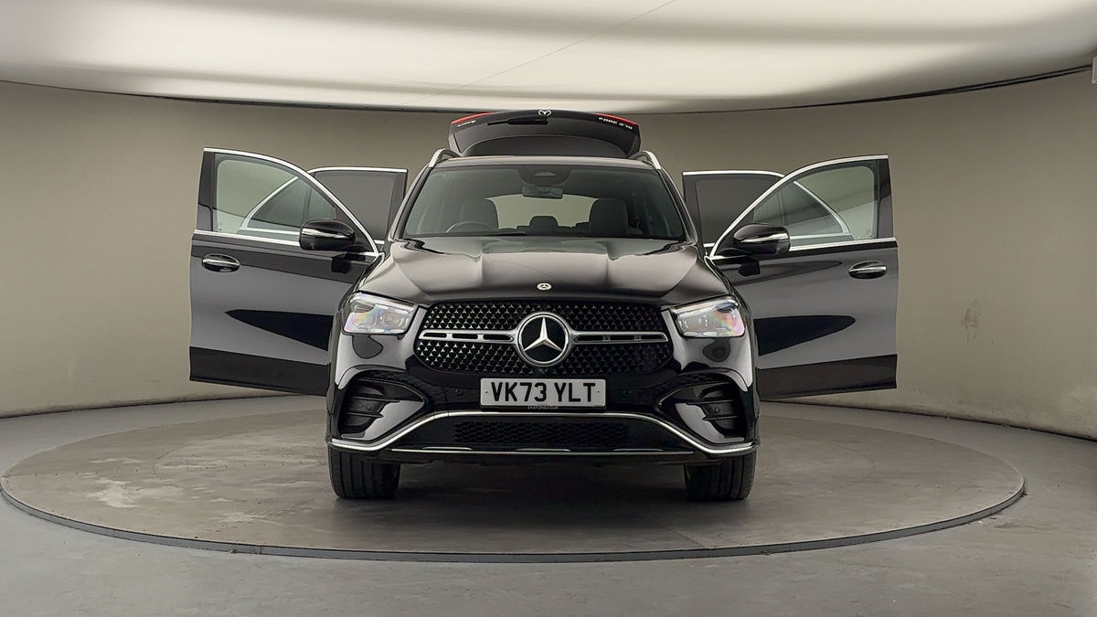 More views of Mercedes-Benz GLE