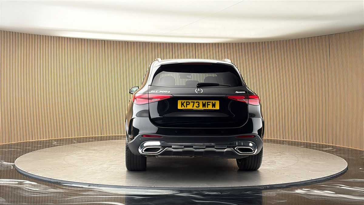 More views of Mercedes-Benz GLC