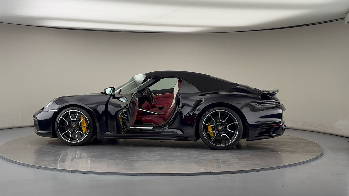 More views of Porsche 911