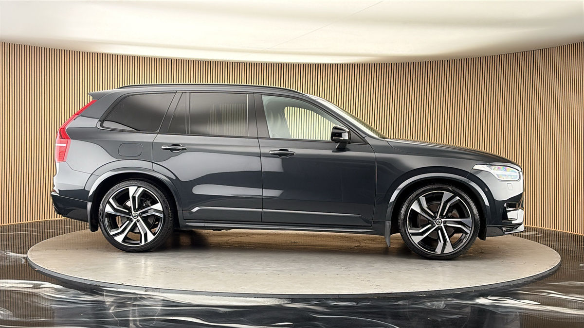 More views of Volvo XC90