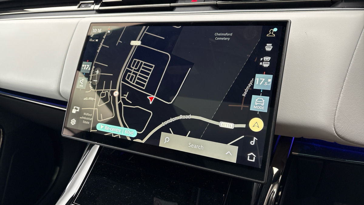 Land Rover Range Rover Sport Image 17