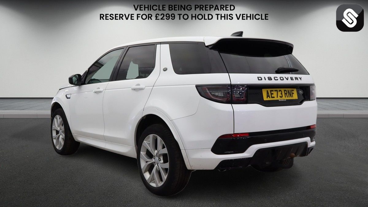Land Rover Discovery Sport Image 3