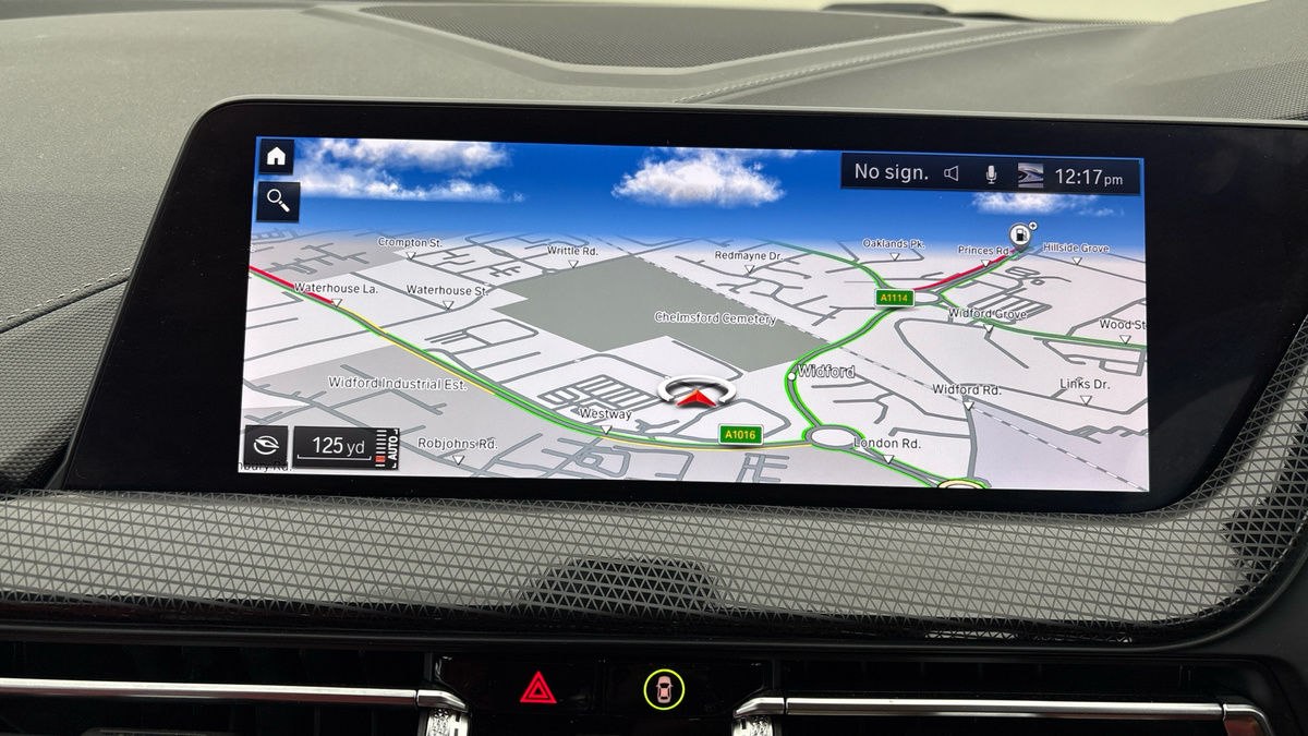 BMW 1 Series Image 17