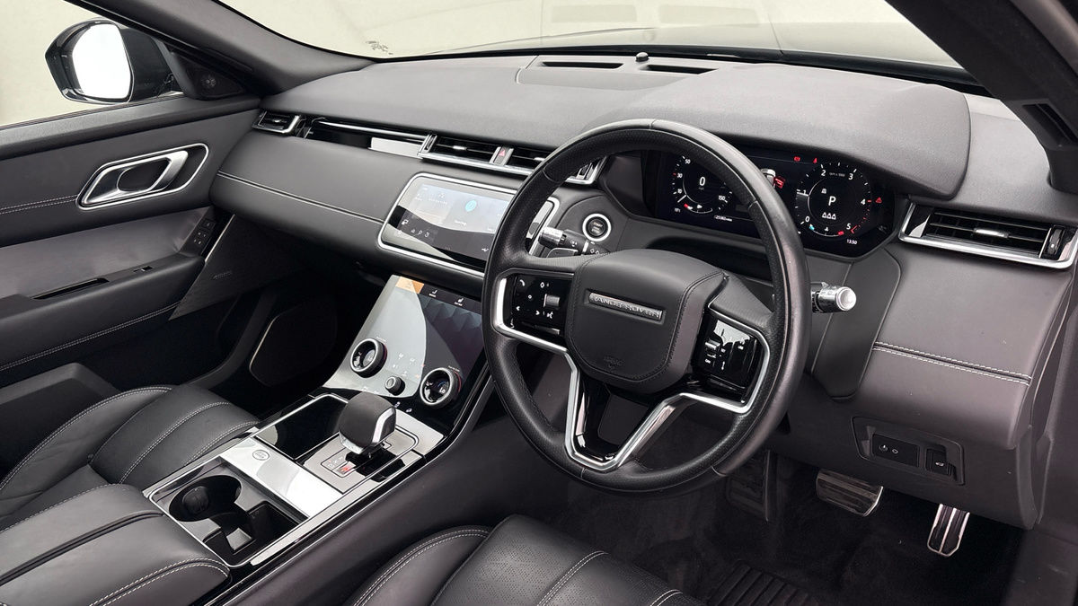 Land Rover Range Rover Velar Image 5