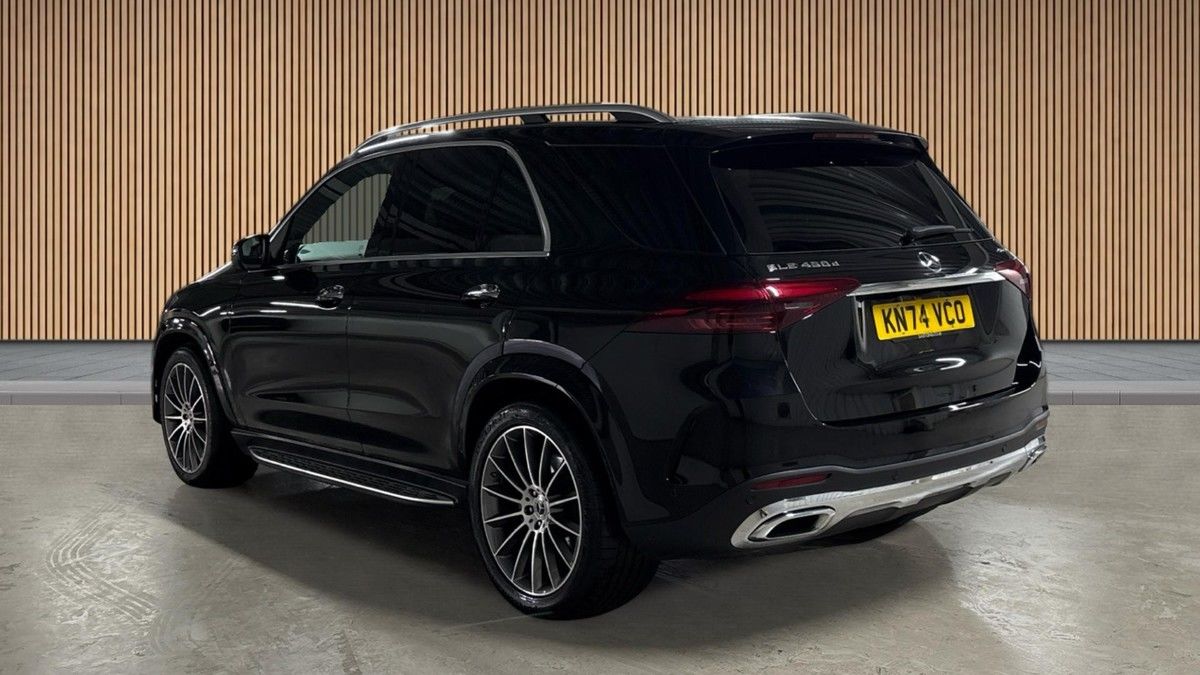 Mercedes-Benz GLE Image 2