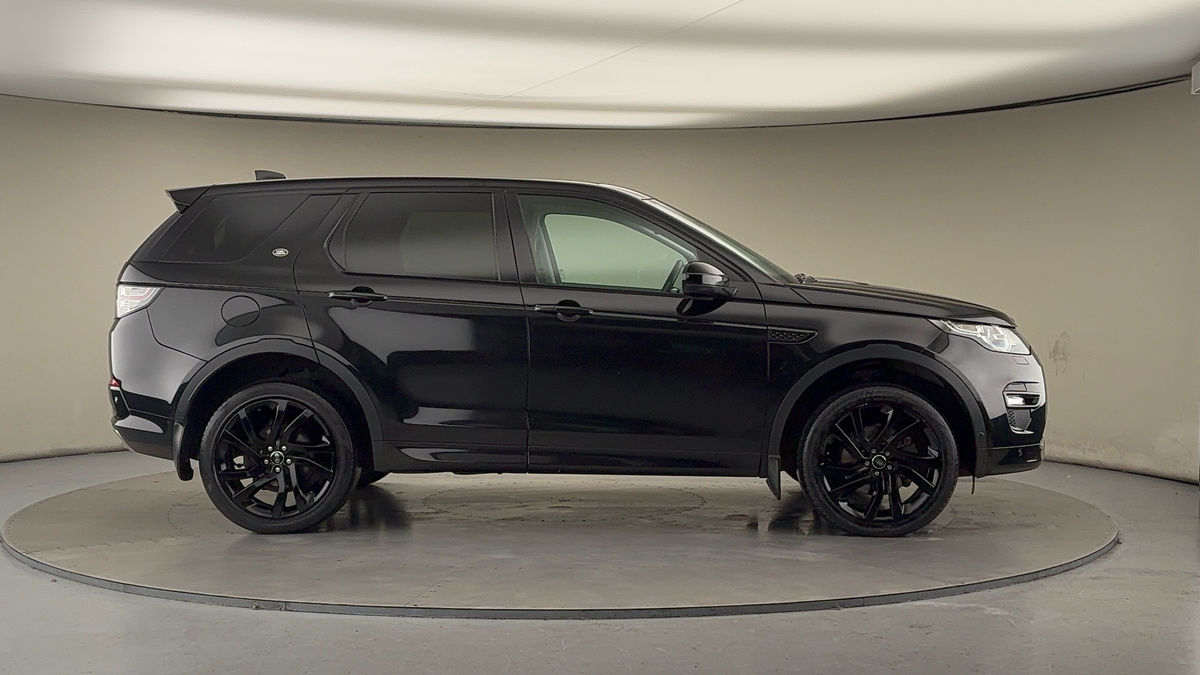 Land Rover Discovery Sport Image 16