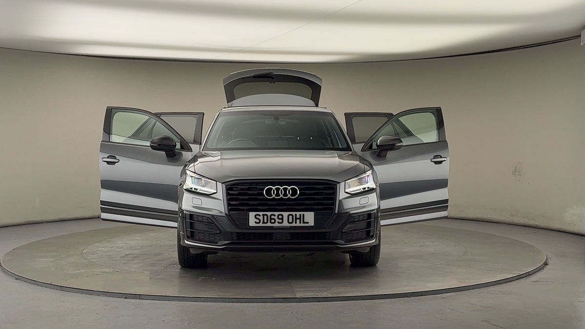 More views of Audi Q2