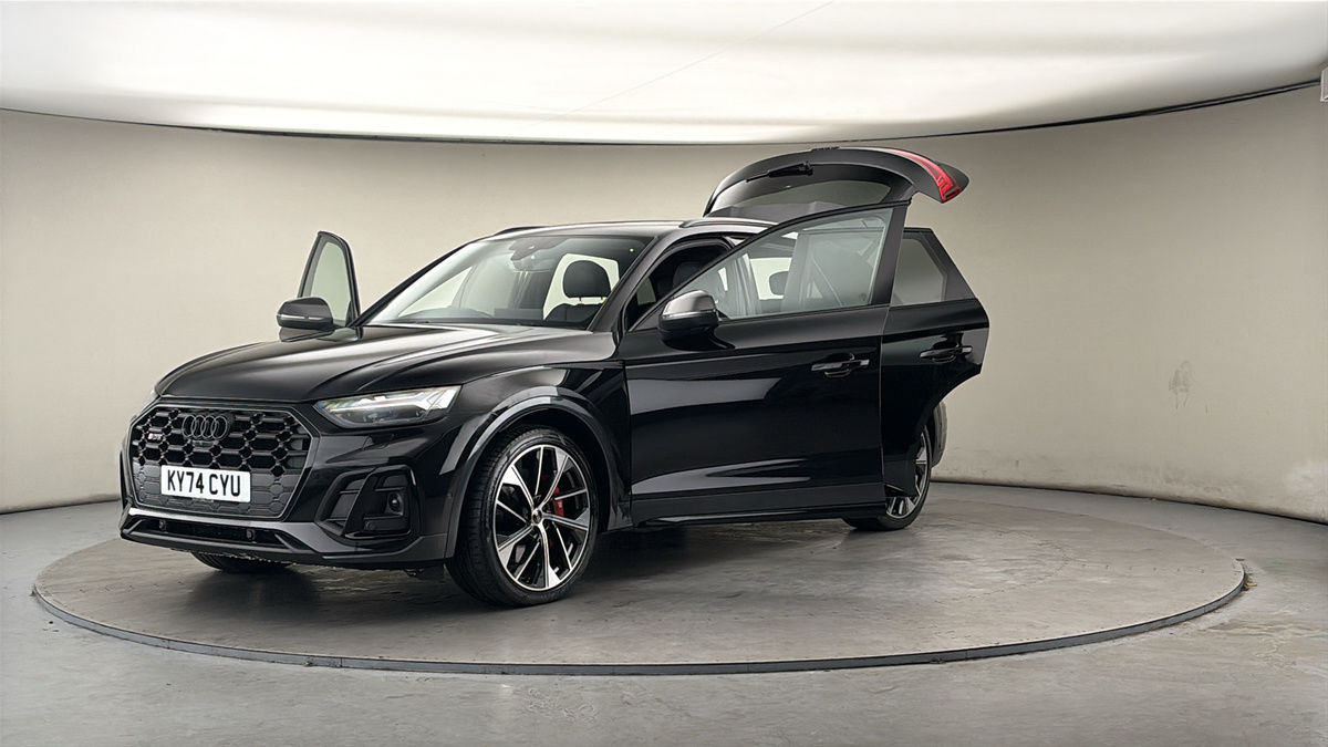 More views of Audi SQ5