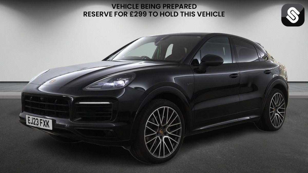 Porsche Cayenne Image 2