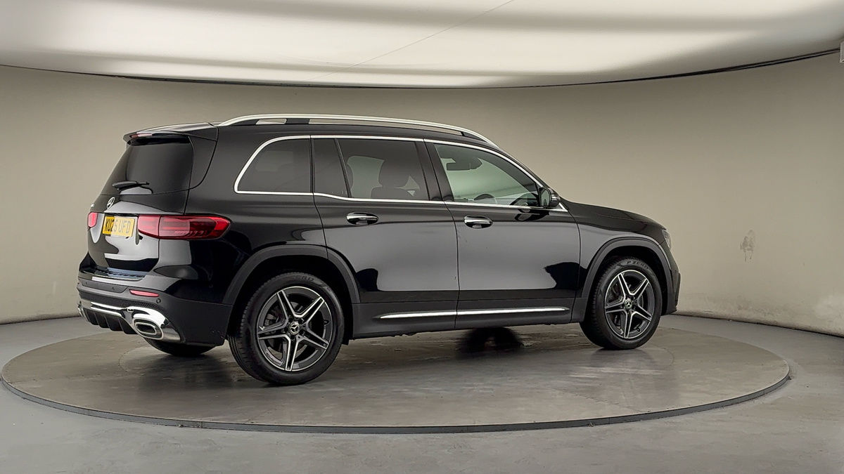 More views of Mercedes-Benz GLB