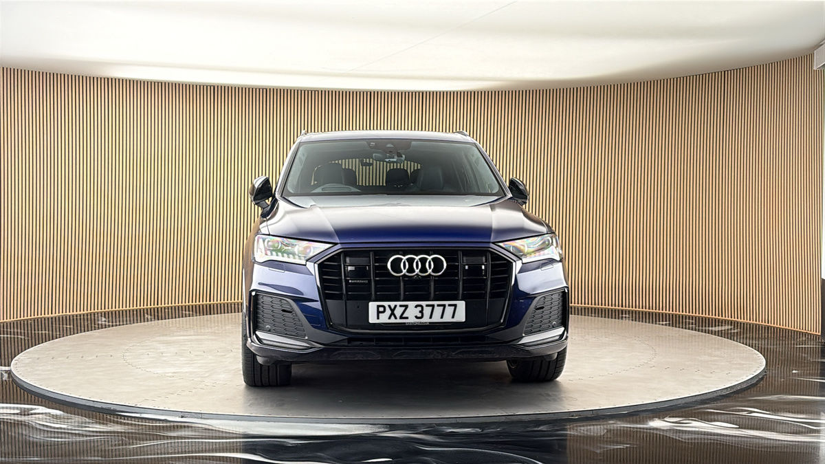 More views of Audi Q7