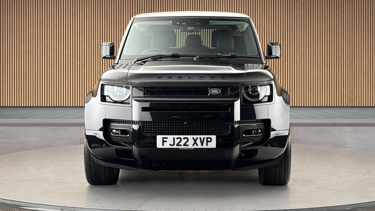 Land Rover Defender 90 Image 3