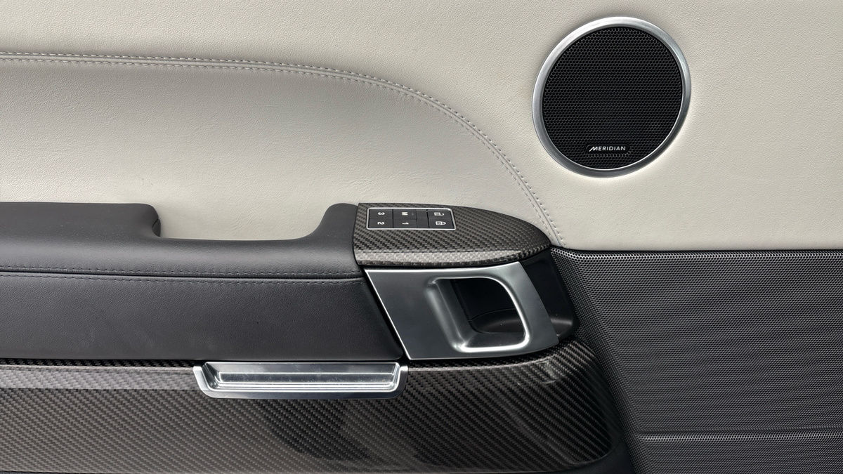 Land Rover Range Rover Sport Image 19