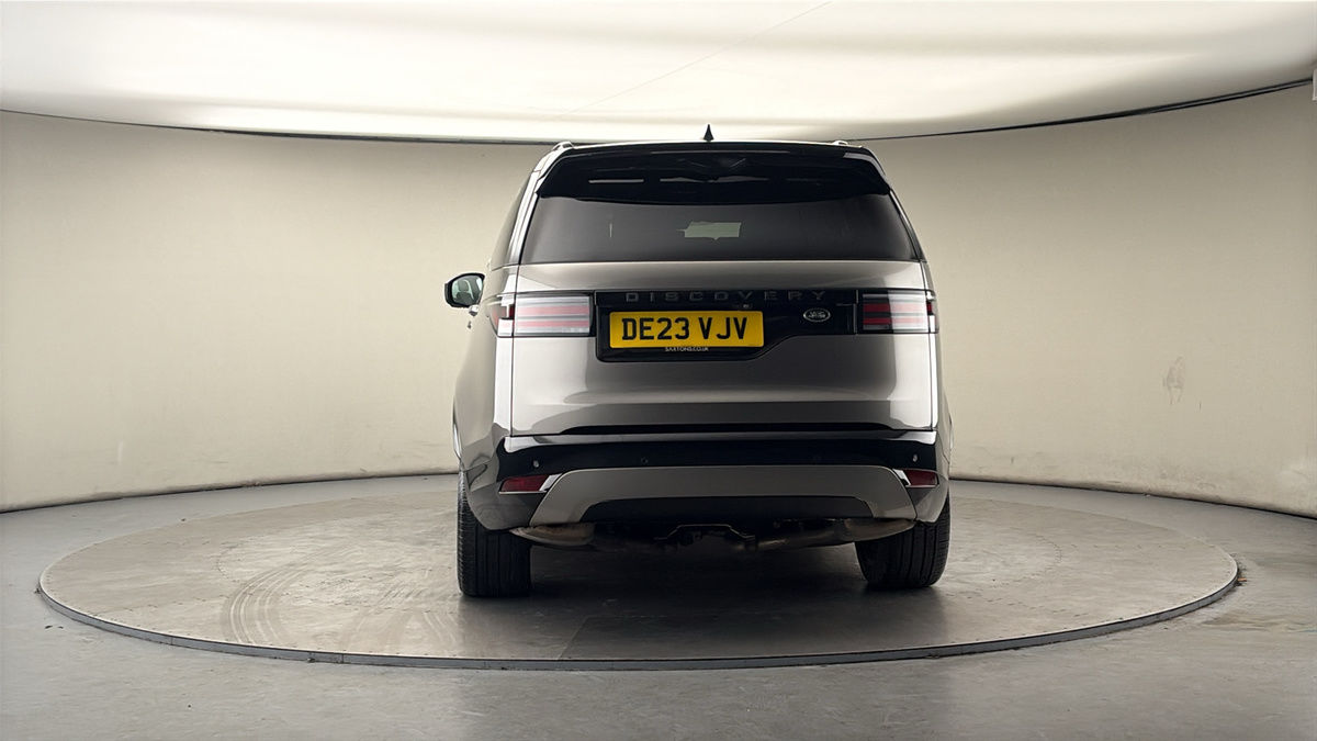 More views of Land Rover Discovery