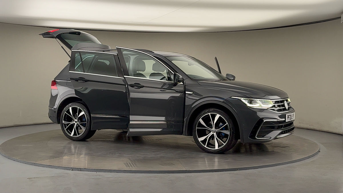 More views of Volkswagen Tiguan