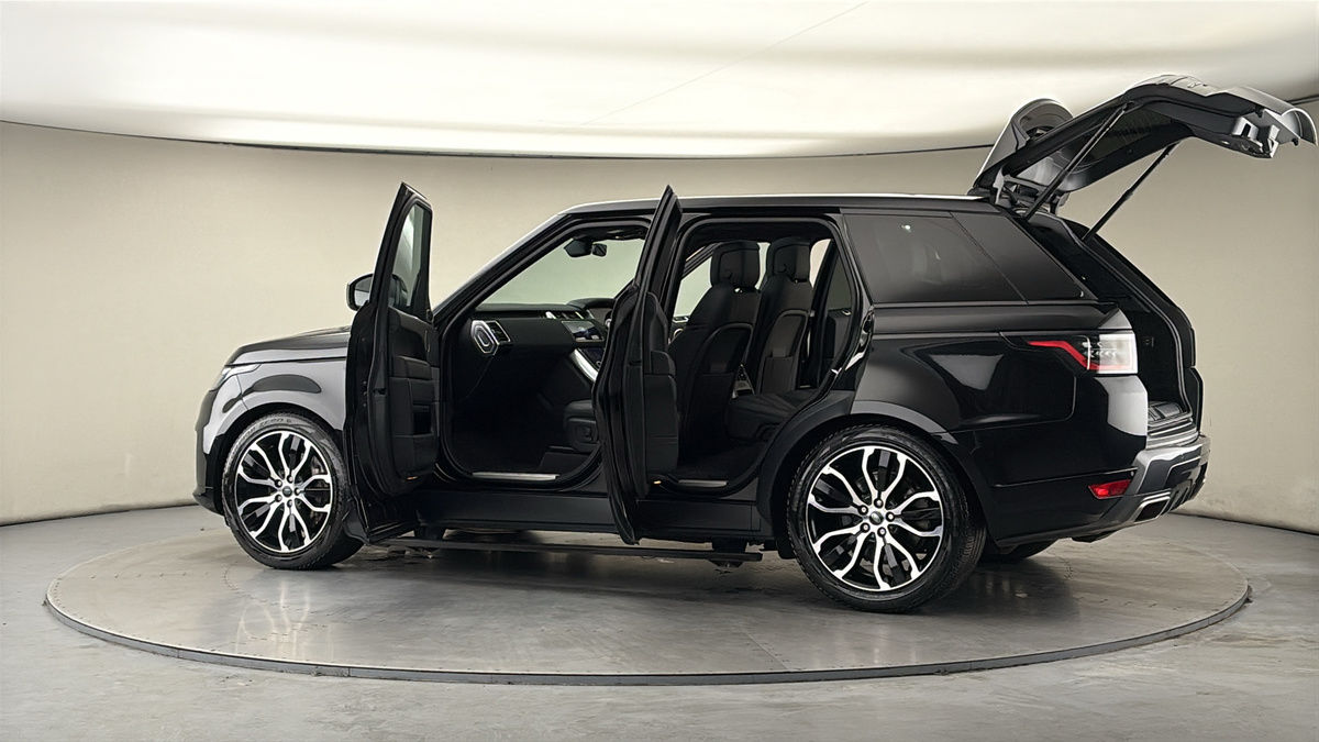 More views of Land Rover Range Rover Sport