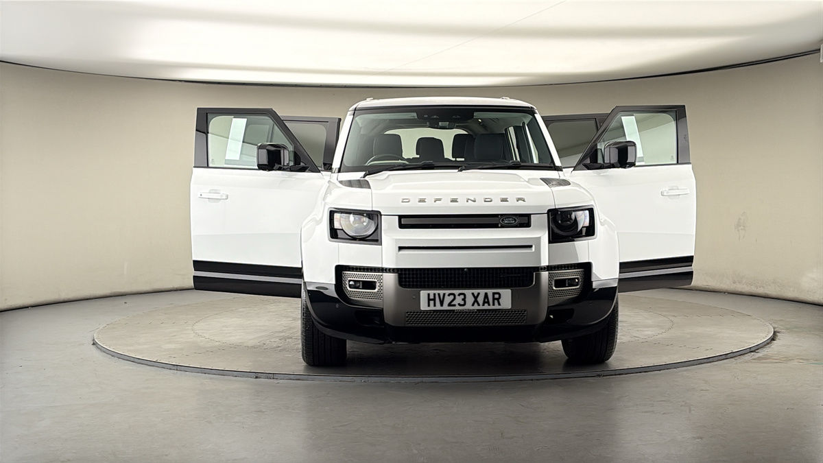 More views of Land Rover Defender 130