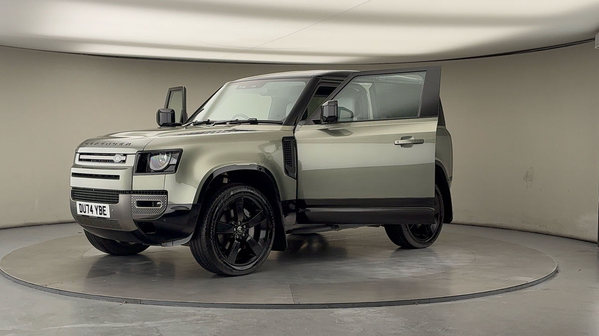 Land Rover Defender 90 Image 22