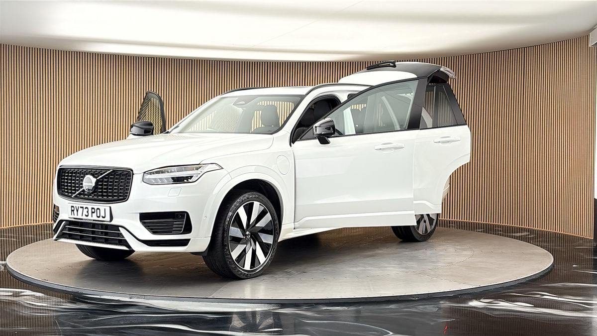 More views of Volvo XC90