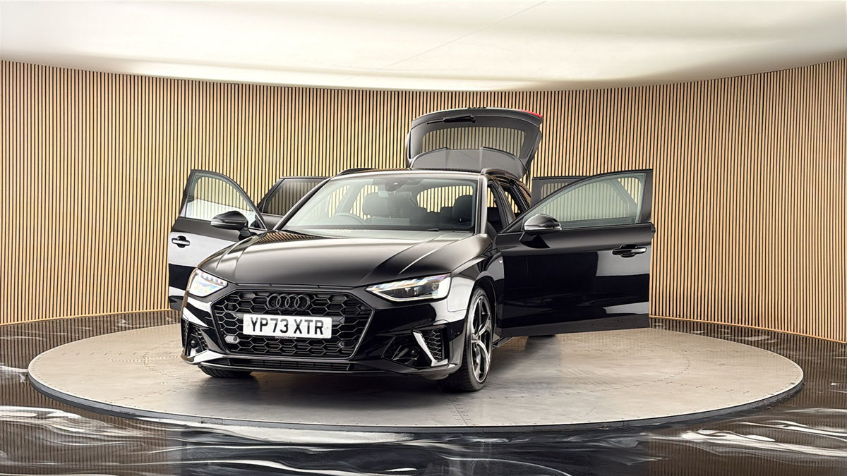 More views of Audi A4 Avant