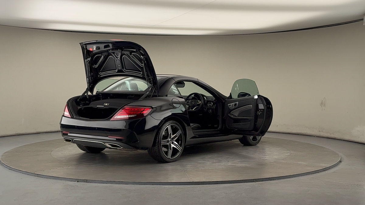 More views of Mercedes-Benz SLC