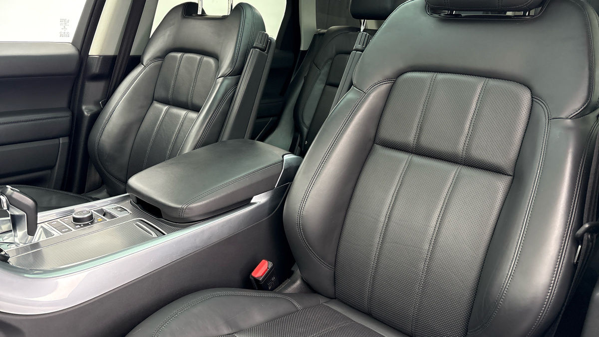 Land Rover Range Rover Sport Image 7