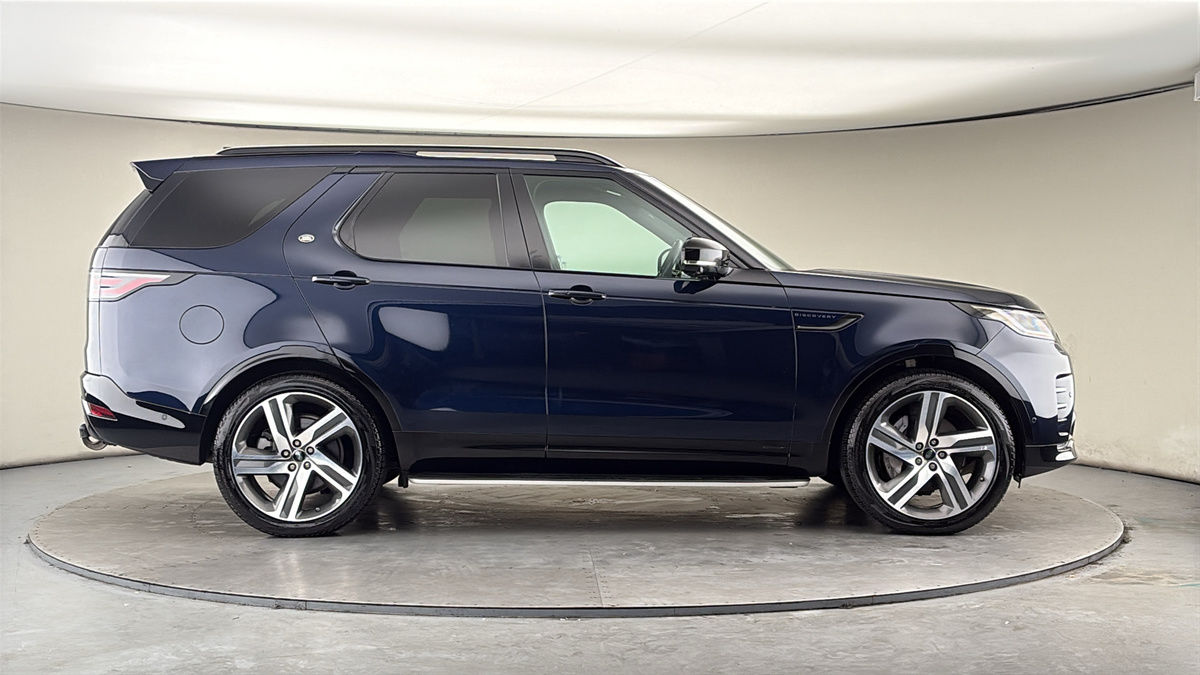 Land Rover Discovery Image 16