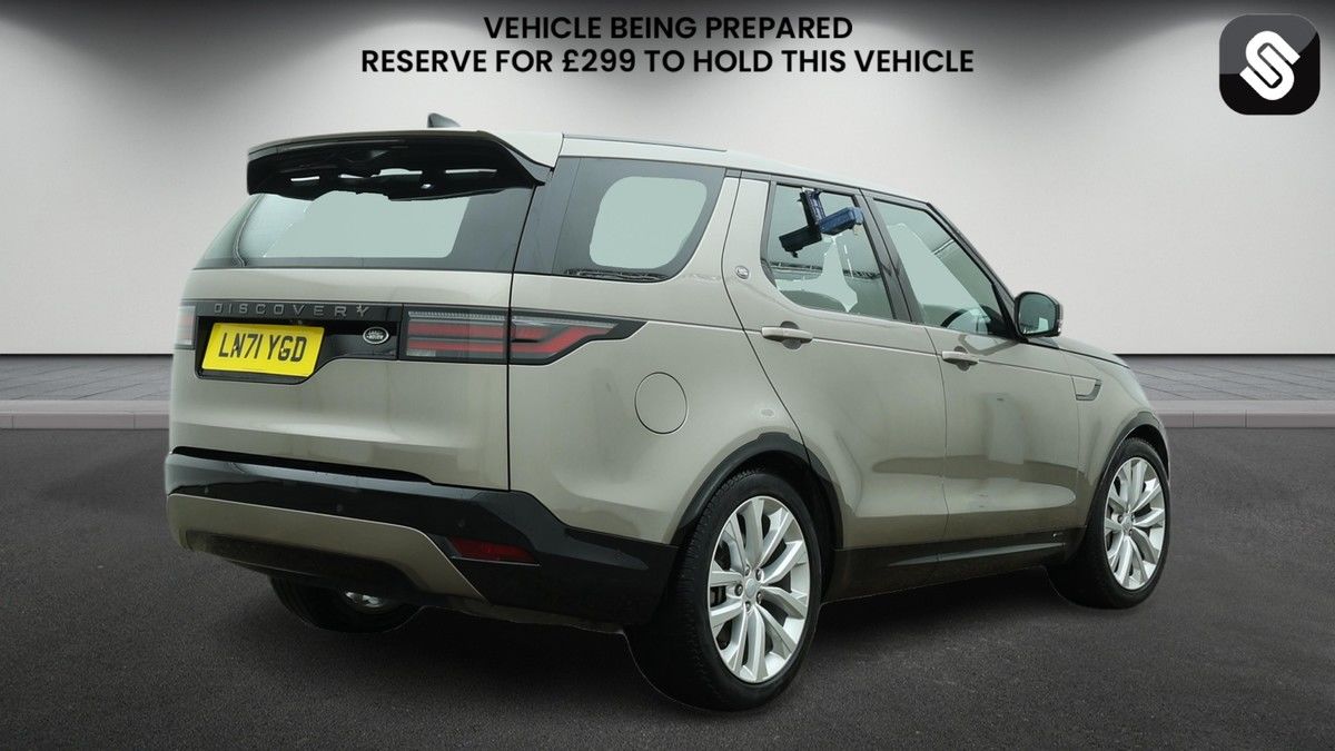 Land Rover Discovery Image 4