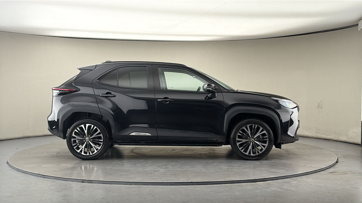 More views of Toyota Yaris Cross