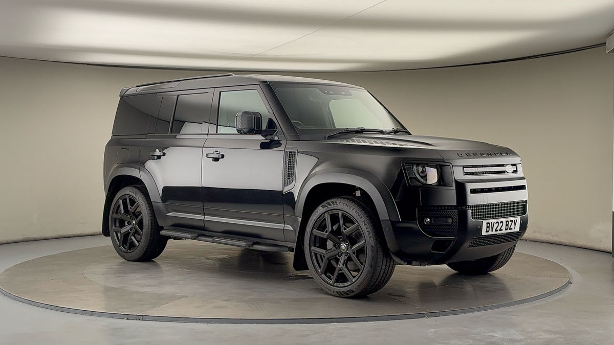 More views of Land Rover Defender 110