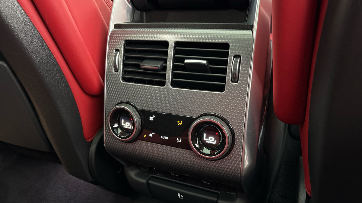 Land Rover Range Rover Sport Image 27