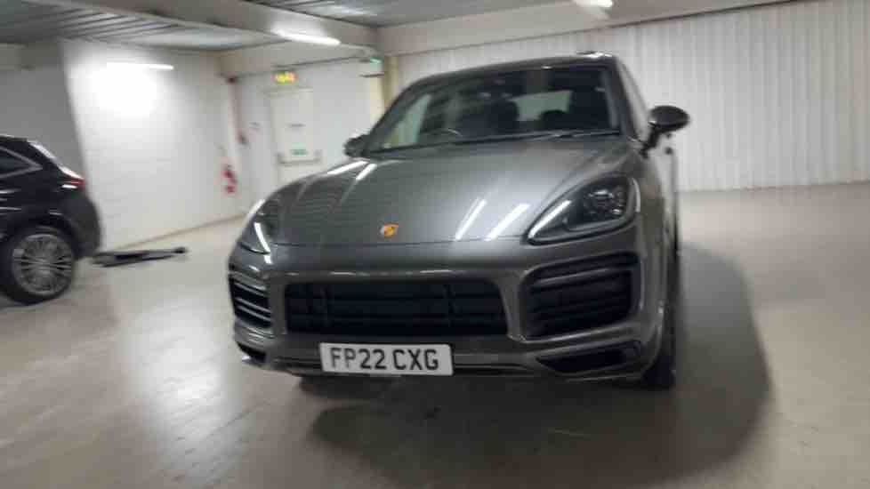 More views of Porsche Cayenne