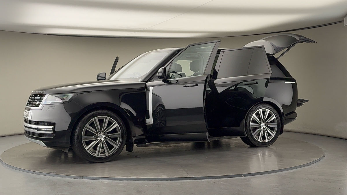 More views of Land Rover Range Rover
