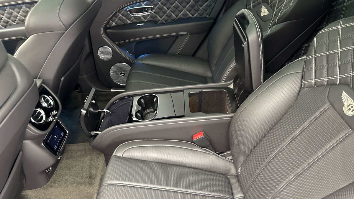 Bentley Bentayga Image 9