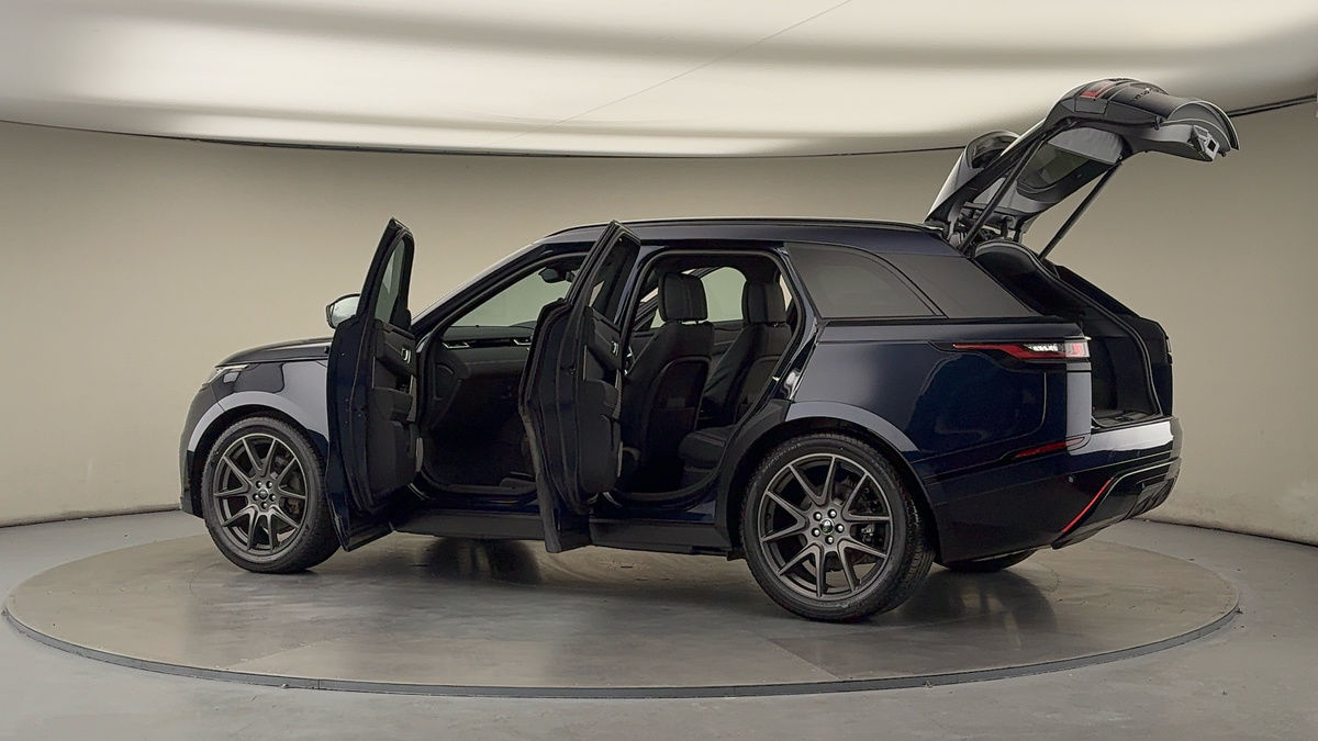 More views of Land Rover Range Rover Velar