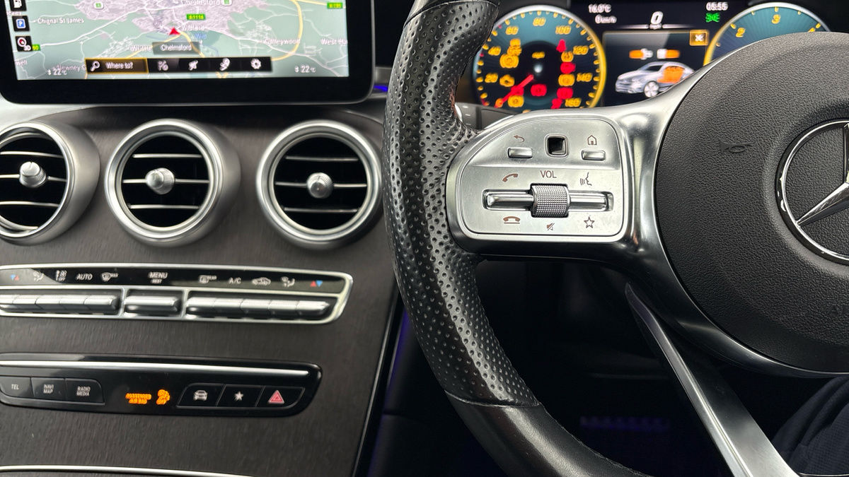 Mercedes-Benz GLC Image 13