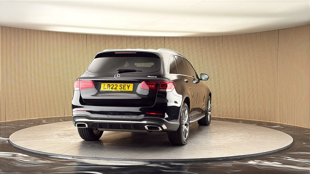 More views of Mercedes-Benz GLC