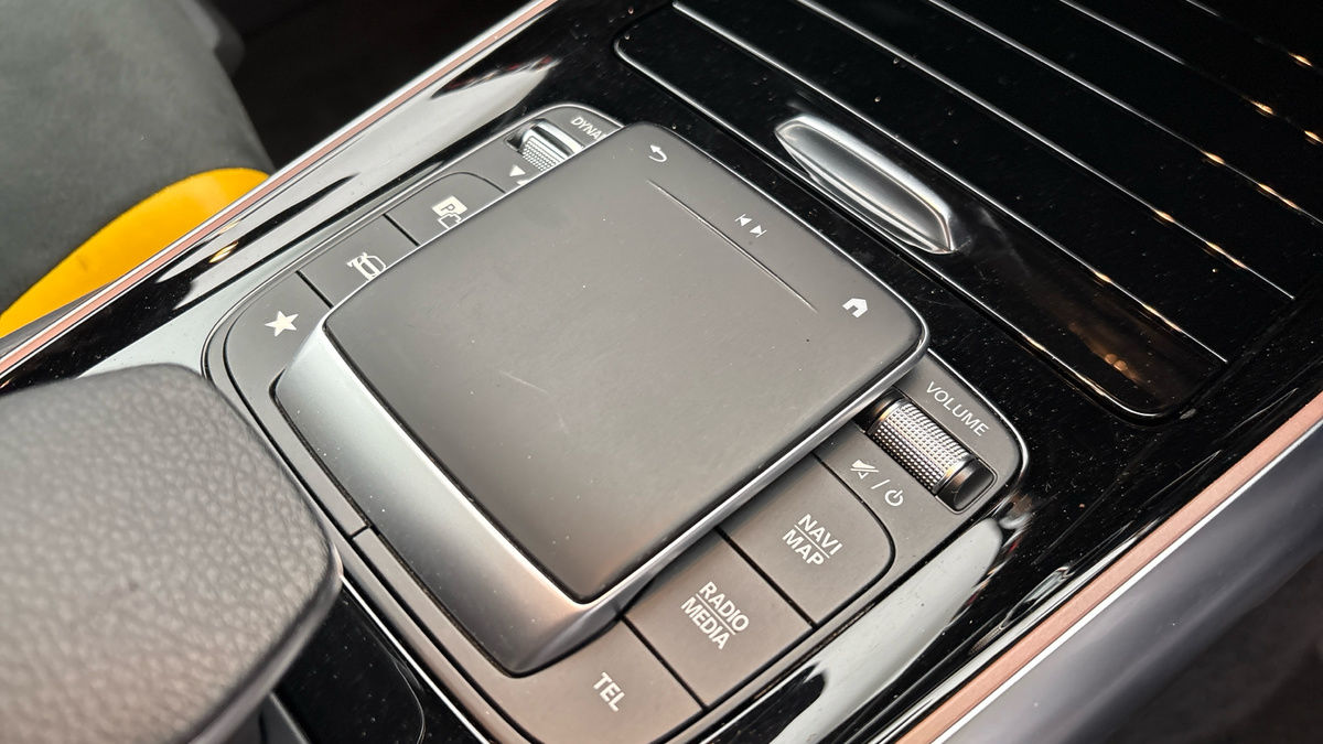 Mercedes-Benz GLA Image 31