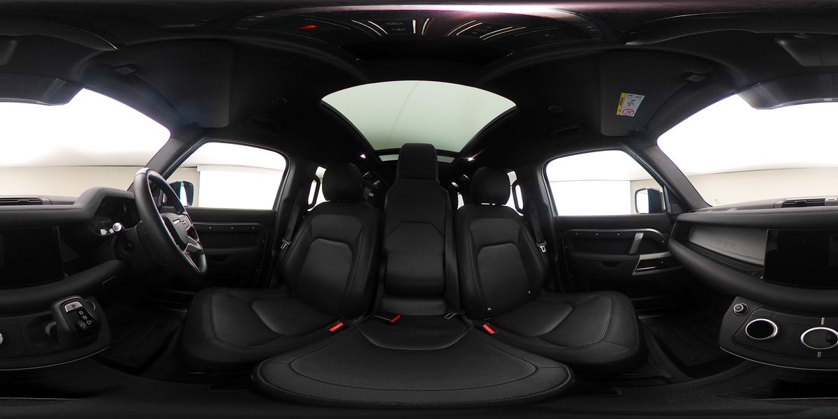 More views of Land Rover Defender 110